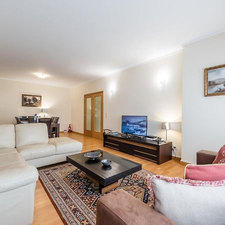 Guestready - Espinho Lux Apartment ปอร์โต ภายนอก รูปภาพ
